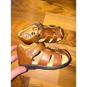 Stride Rite SRT Archie Boys Brown Leather Memory Foam Sandals Size 7.5 Toddler